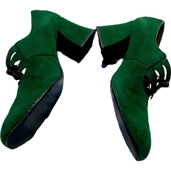 1968 Emerald Thom McAn shoes - Picture 2 of 5